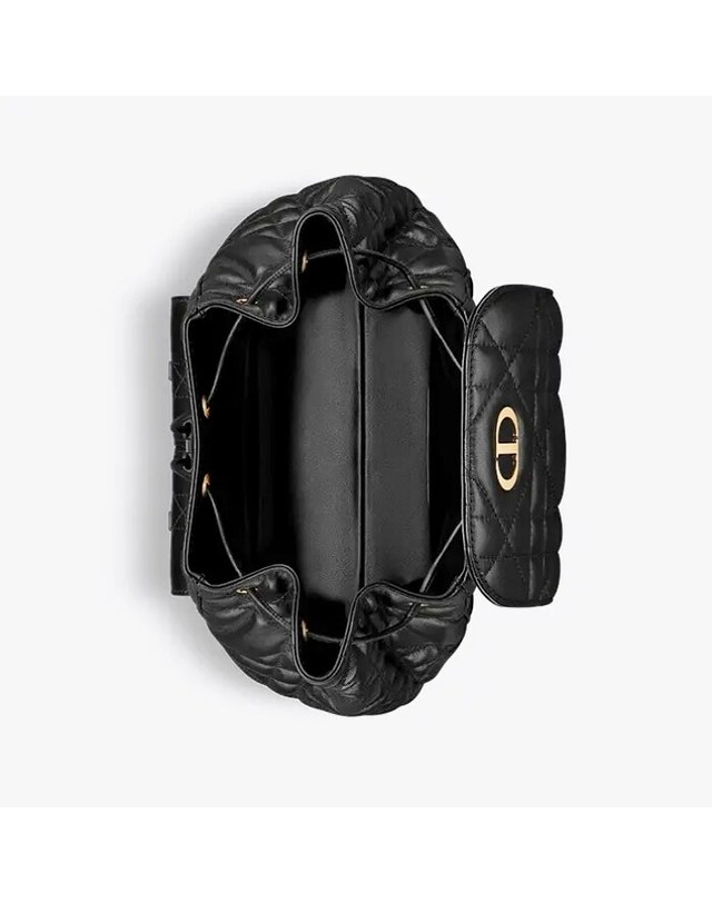 디올 [명품] 디올 Dior Caro 미디엄 백팩 M6301UNOZ_M900 BLACK 착용컷
