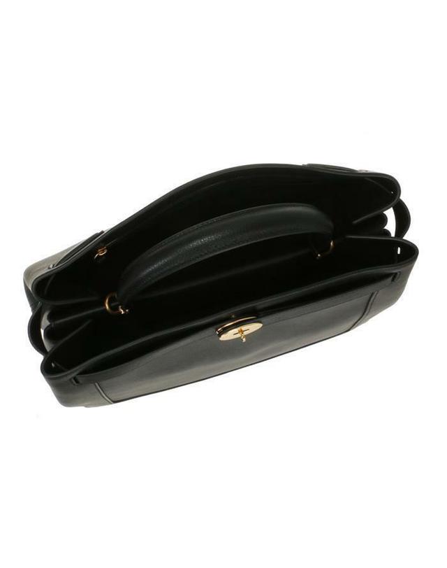 멀버리 [명품] 멀버리 이즐링턴 백 / HH9057 657 A100 BLACK 착용컷