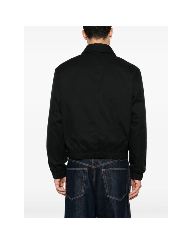 아미 [명품] 26FW 아미 로고 남성 패딩 자켓 HJK830 CO0132 001 BLACK 착용컷