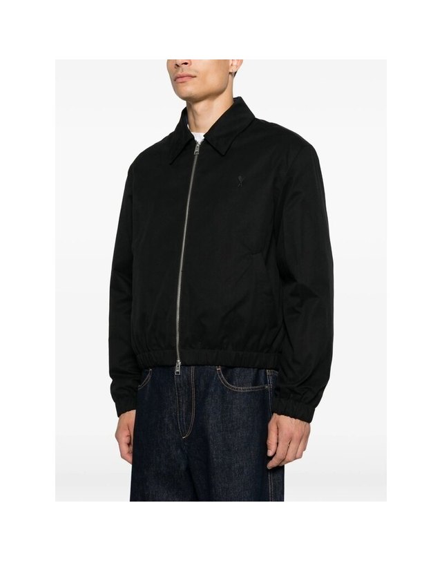 아미 [명품] 26FW 아미 로고 남성 패딩 자켓 HJK830 CO0132 001 BLACK 착용컷