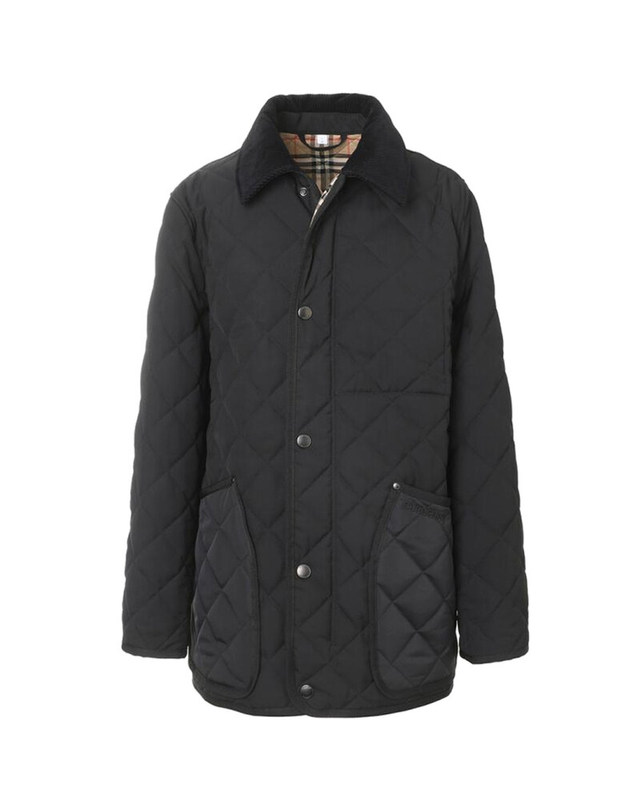 버버리 [명품] 버버리 24FW LANFORD 코듀로이 다이아몬드 퀄팅 자켓 블랙 8096447 BLACK 착용컷
