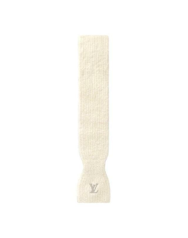 루이비통 [명품] 루이비통 온리 LV 미니 컴피 머플러 크림 M90803 아이보리 착용컷