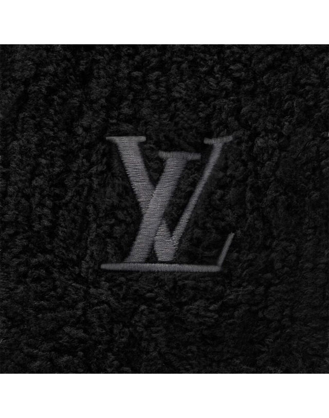 루이비통 [명품] 루이비통 온리 LV 미니 컴피 스카프 실크 블랙 M90804 BLACK 착용컷
