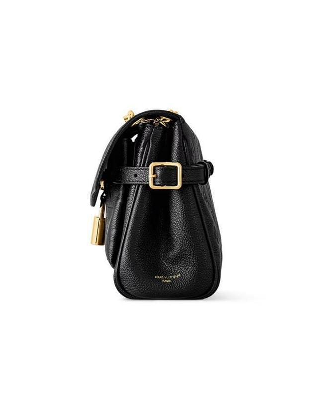 루이비통 [명품] 루이비통 애니타임 플랩 백 Anytime Flap Bag M14604 BLACK 착용컷