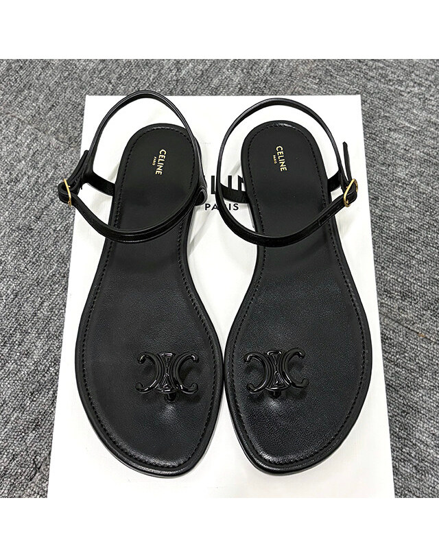 셀린느 [명품] 26FW 셀린느 베이 트리옹프 통 스트랩 샌들 블랙 366485276C 38NO 네이비 착용컷