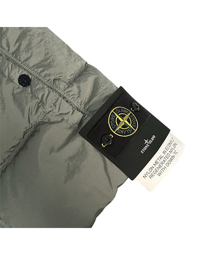 스톤아일랜드 키즈 스톤아일랜드 [명품] Stone Island 스톤 아일랜드 패딩조끼 8115G0419 V0160 남성 패딩 조끼 그레이 착용컷