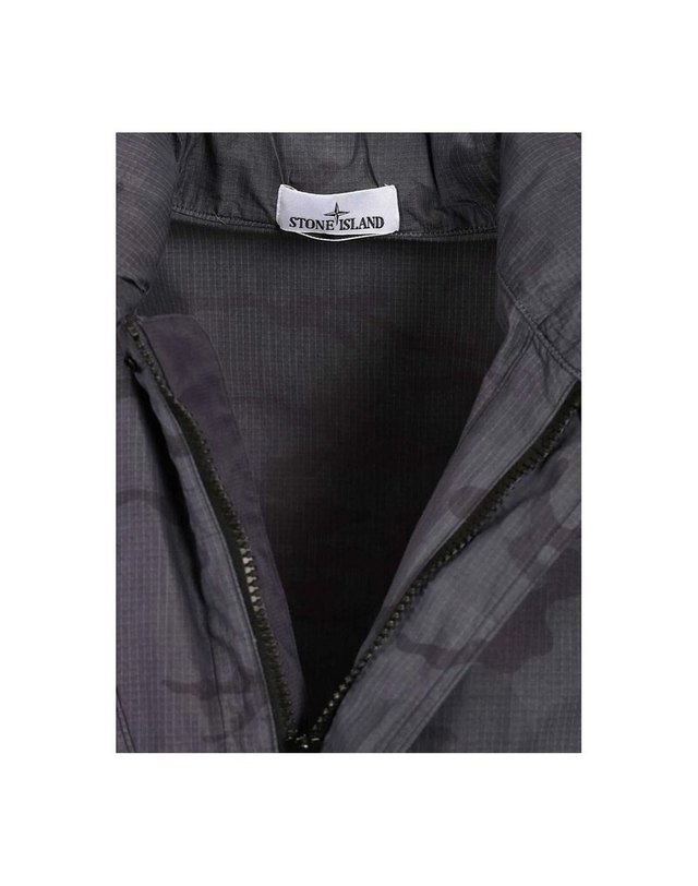 스톤아일랜드 키즈 스톤아일랜드 [명품] 26sS 스톤아일랜드 페이디드 카모 남성 자켓 L1S15 4100071 S00E9 V002D 네이비 착용컷