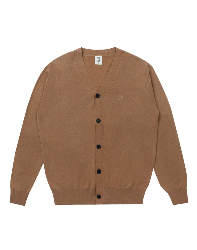 소루 [Solew] Basic V Neck Cardigan_Camel 착용컷