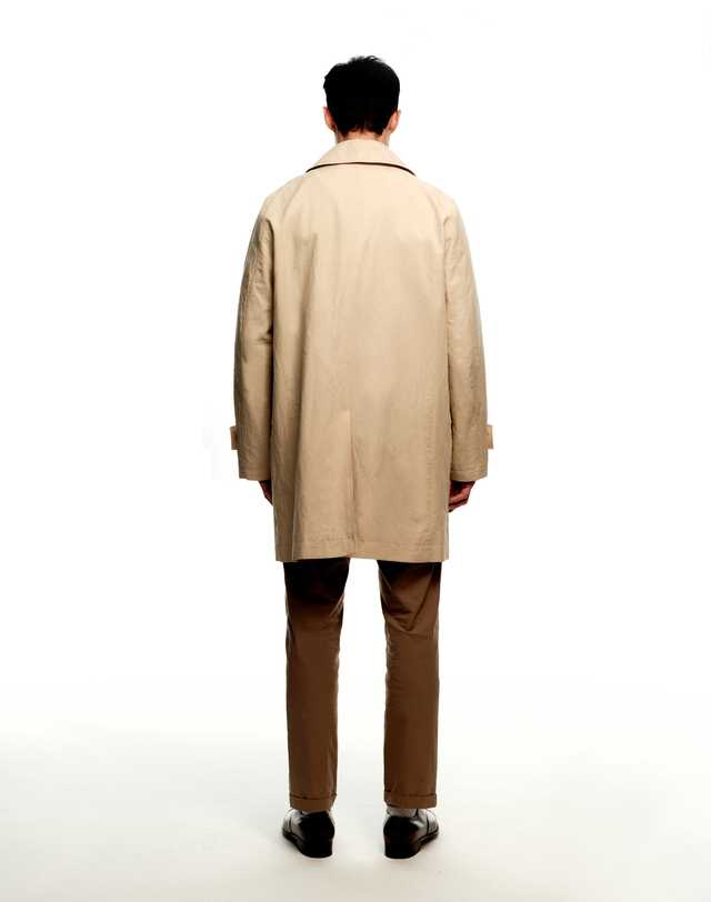 소루 [Solew] Linen Mac Trench Coat_Beige 착용컷
