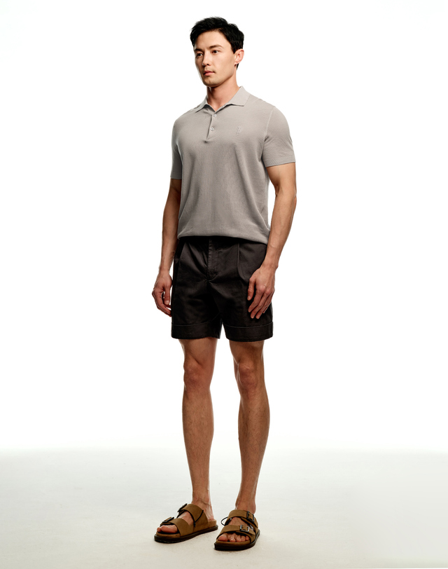 소루 [Solew] Cotton One-tuck Short_Dark Grey 카키 착용컷