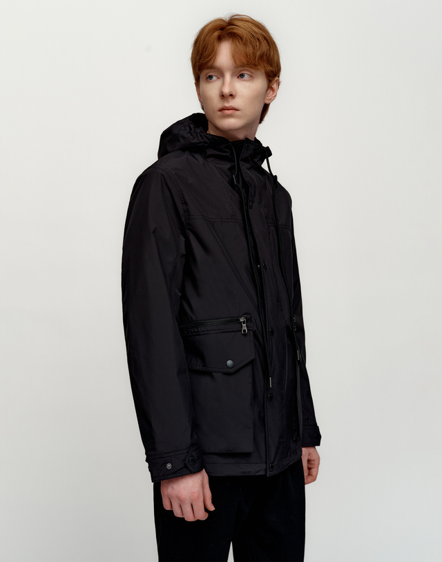 소루 [Solew] Anorak Hooded Windbreaker_Black 블랙 착용컷