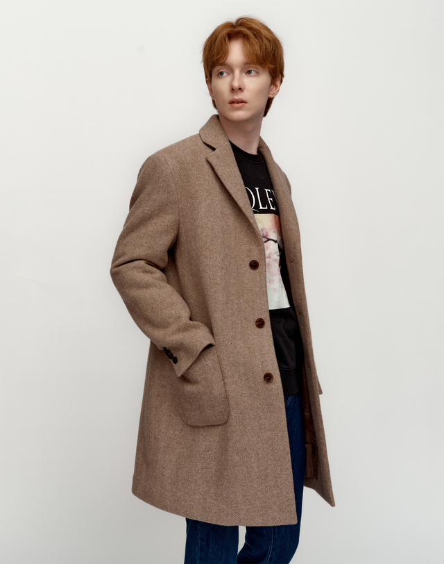 소루 [Solew] Cashmere Blended Herringbone 3-Button_Light Brown 착용컷