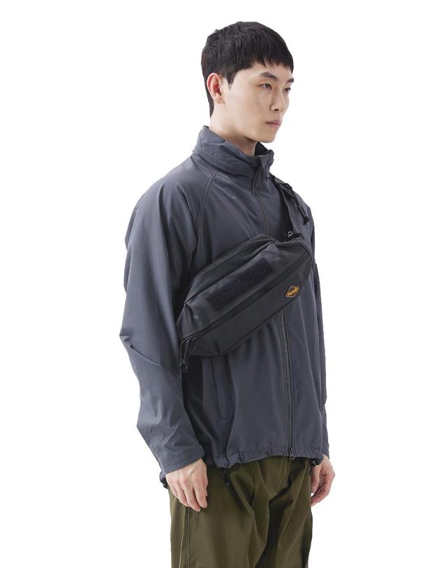 맥포스 맥포스 시티트래블 웨이스트백 라지 - 블랙 착용컷