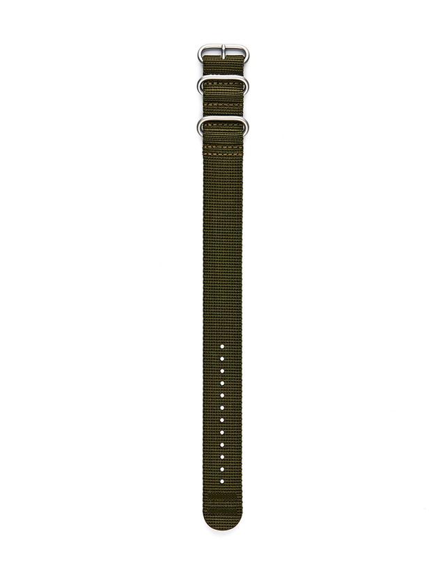베르투치 베르투치 B-TYPE 헤비듀티 나일론 나토밴드 22mm 디펜더 올리브 착용컷