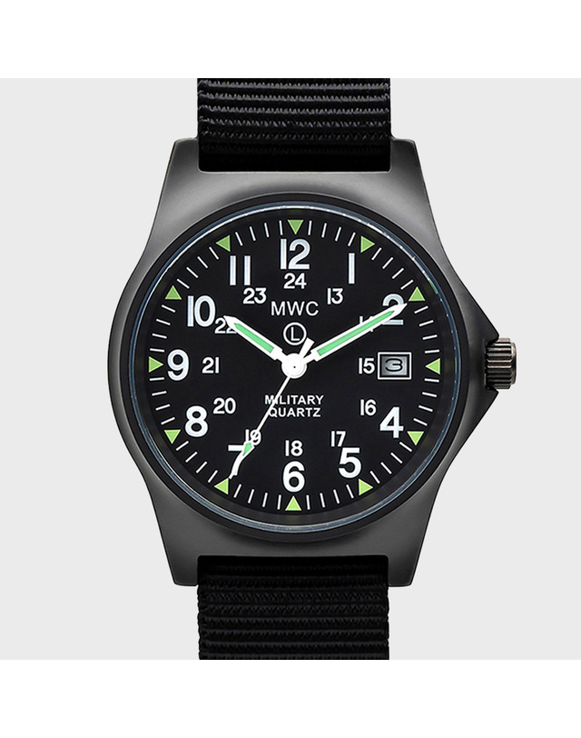 엠더블유씨 시계 MWC G10 데이저스트 24H PVD - 블랙X블랙 착용컷