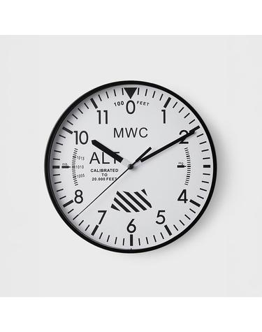 MWC 고도계 화이트 벽시계 (무소음)