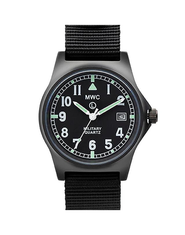엠더블유씨 시계 MWC G10 컬렉션 착용컷