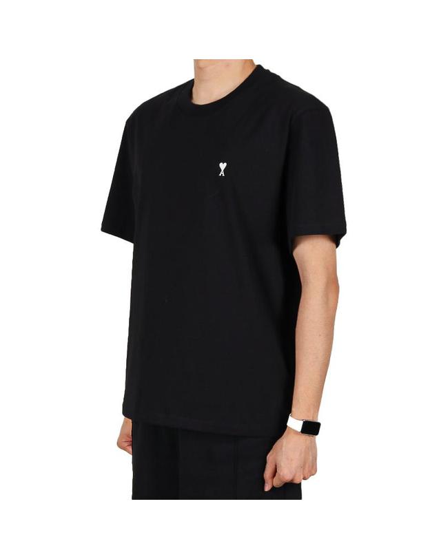 아미 아미 26SS 남성 하트로고 반팔티 블랙 HTS346 724 045 착용컷