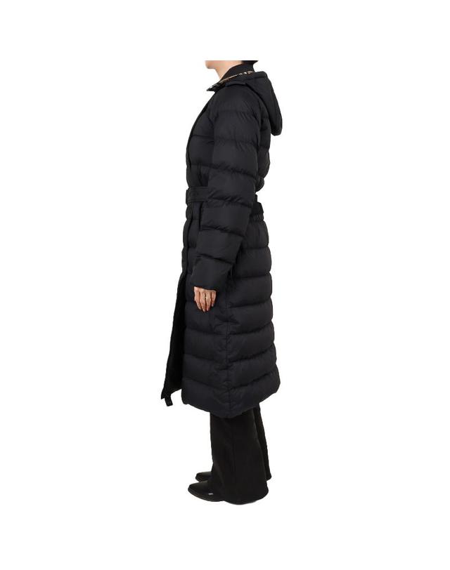 버버리 버버리 26FW 여성 켄트 롱 다운 패딩 블랙 8131873 A1189 착용컷