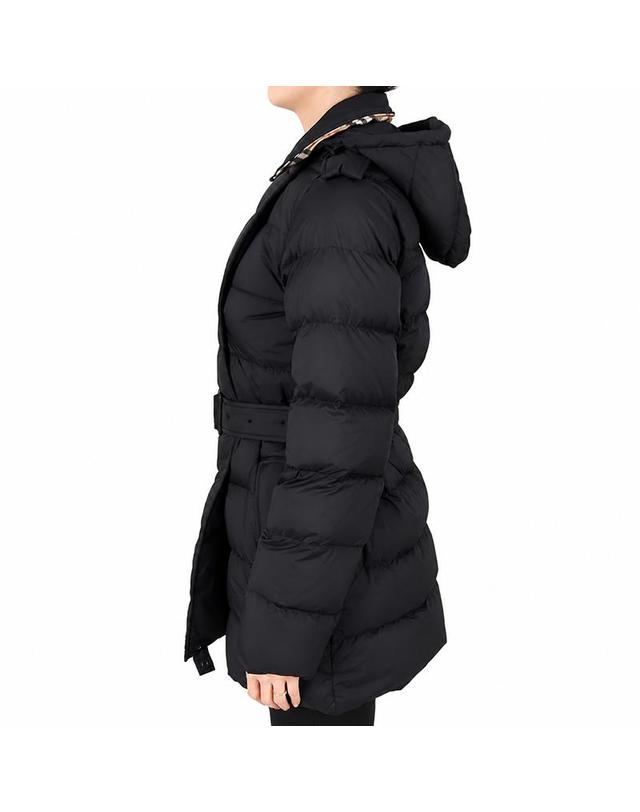 버버리 버버리 26FW 여성 벨트 후드 다운 패딩 블랙 8131874 A1189 착용컷