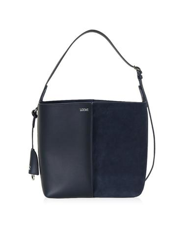 로에베 26FW 여성 빌바오 소프트 카프스킨 스웨이드 버킷백 딥네이비 A418WRPX01 5544