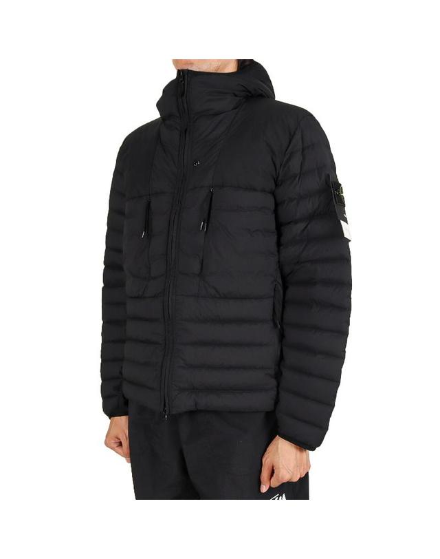 스톤아일랜드 스톤아일랜드 26FW 남성 와펜 패치 심리스 터널 나일론 다운 자켓 블랙 L2S154100107 S0183 V0029 착용컷