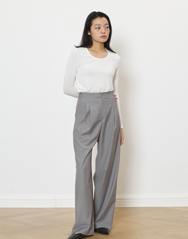 마누엘에기욤 Relaxed tailored pants gray 착용컷