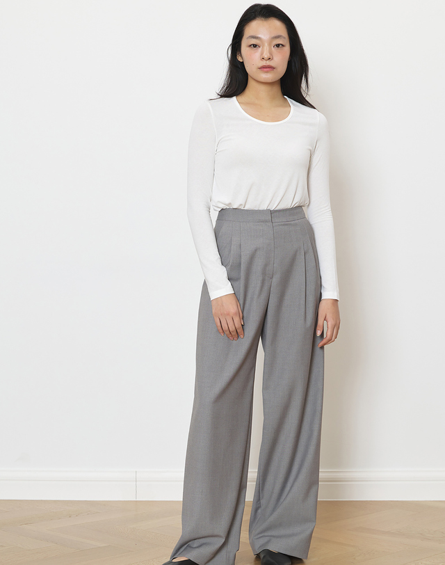 마누엘에기욤 Relaxed tailored pants gray 착용컷