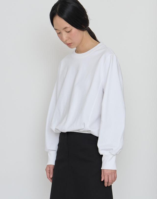 마누엘에기욤 Volume cut sweat top off white 착용컷