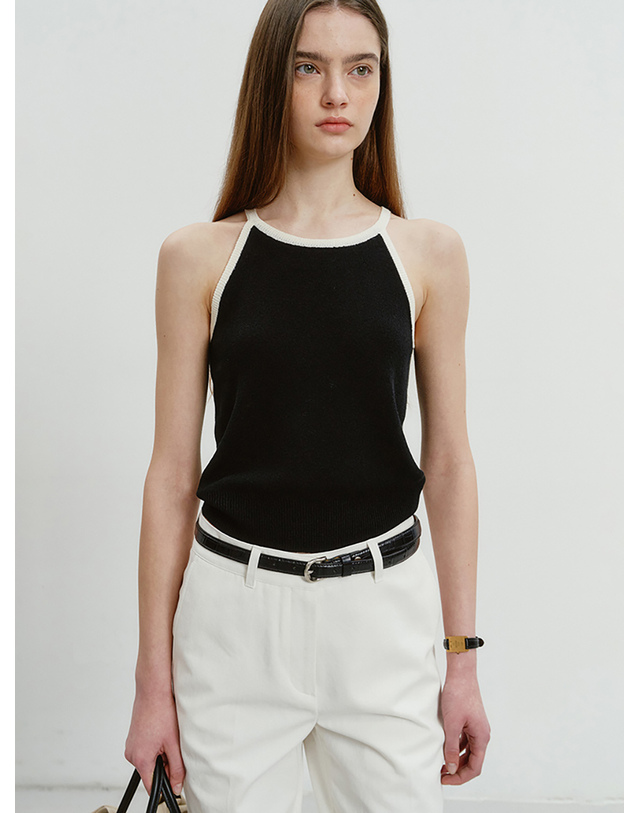 던스트 HALTERNECK SLEEVELESS KNIT TOP BLACK / CREAM_UDSW4B222BK 블랙 착용컷