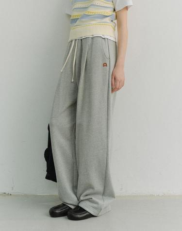 UNISEX LEATHER LOGO WIDE SWEAT PANTS MELANGE GREY_UDPA6A102G2