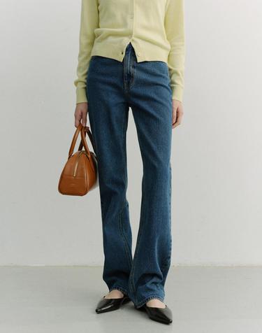 ESSENTIAL SEMI BOOT-CUT JEANS CLASSIC BLUE_UDPA6A206B2
