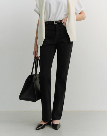 ESSENTIAL SEMI BOOT-CUT JEANS BLACK_UDPA6A206BK