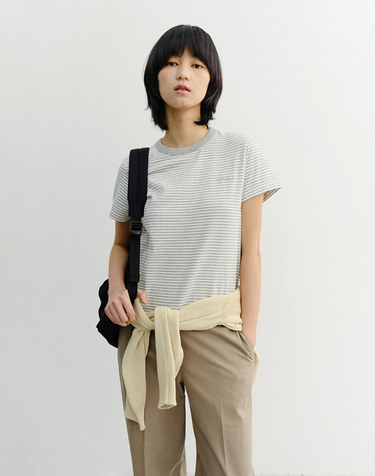 ESSENTIAL STRIPE LOGO T-SHIRT CREAM GREY STRIPE_UDTS6B232I1