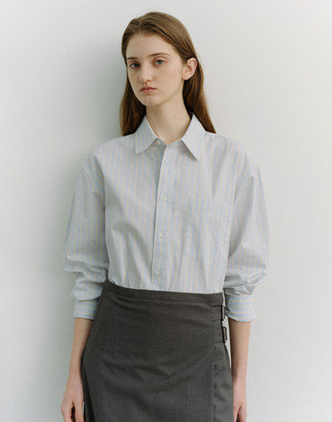 UNISEX OVERSIZED STRIPED SHIRT MISTY BLUE STRIPE_UDSH6A104B1