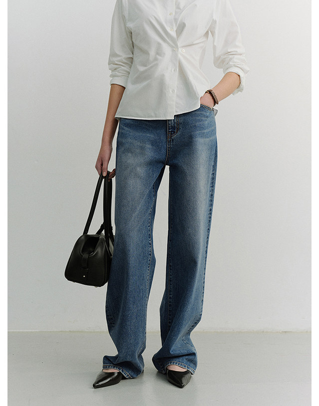 던스트 RELAXED WIDE JEANS CLASSIC BLUE_UDPA6A208B3 블루 착용컷