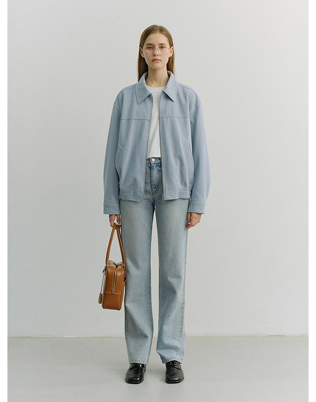 던스트 ESSENTIAL STRAIGHT FULL LENGTH JEANS LIGHT BLUE_UDPA6A217B1 블루 착용컷