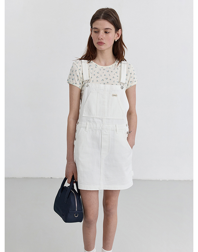 던스트 DENIM OVERALL DRESS CREAM_UDDR5B224CR 아이보리 착용컷