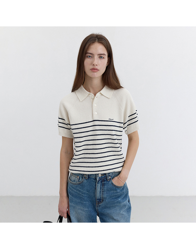 던스트 UNISEX COLLARED STRIPE KNIT CREAM_UDSW5B129CR 아이보리 착용컷