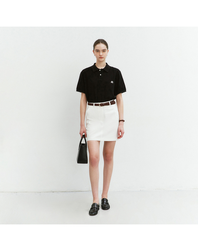 던스트 UNISEX LEATHER LOGO POLO SHIRT BLACK_UDTS6B122BK 블랙 착용컷