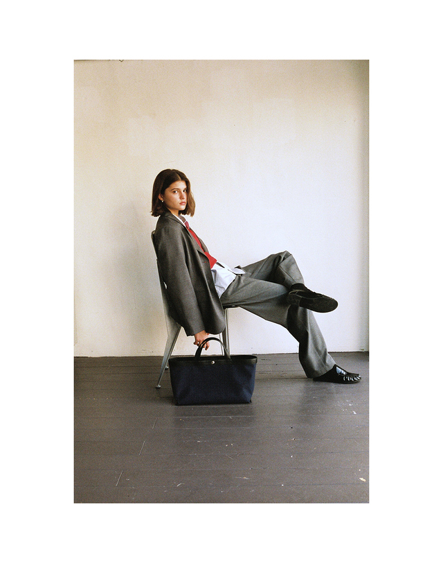 던스트 DOUBLE PLEATED SLACKS MELANGE GREY_UDPA6A204G2 그레이 착용컷