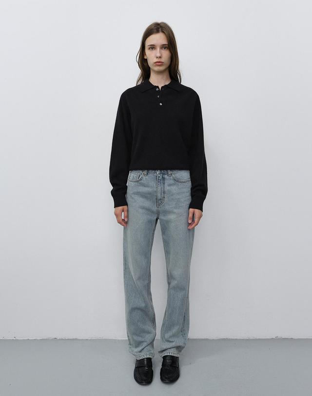 던스트 ESSENTIAL STRAIGHT JEANS LIGHT BLUE_UDPA6C204B1 블루 착용컷