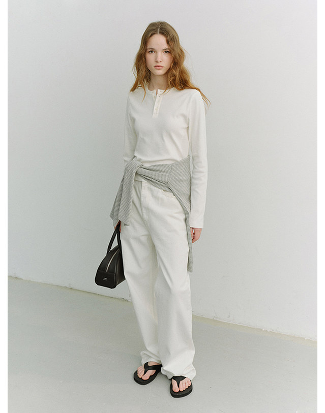 던스트 LOOSE JEANS ECRU_UDPA6A205CR 아이보리 착용컷