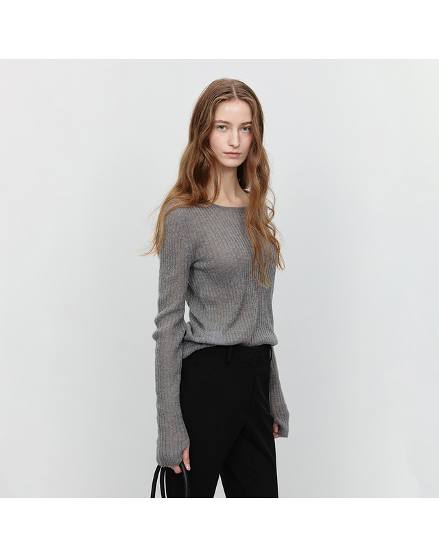 던스트 2-WAY SHIRRING KNIT TOP MELANGE GREY_UDSW6A204G2 그레이 착용컷