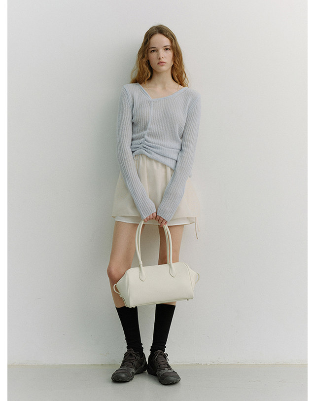 던스트 2-WAY SHIRRING KNIT TOP SOFT BLUE_UDSW6A204B1 블루 착용컷