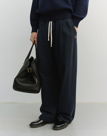 UNISEX LEATHER LOGO WIDE SWEAT PANTS FRENCH NAVY_M_UDPA6A102N2