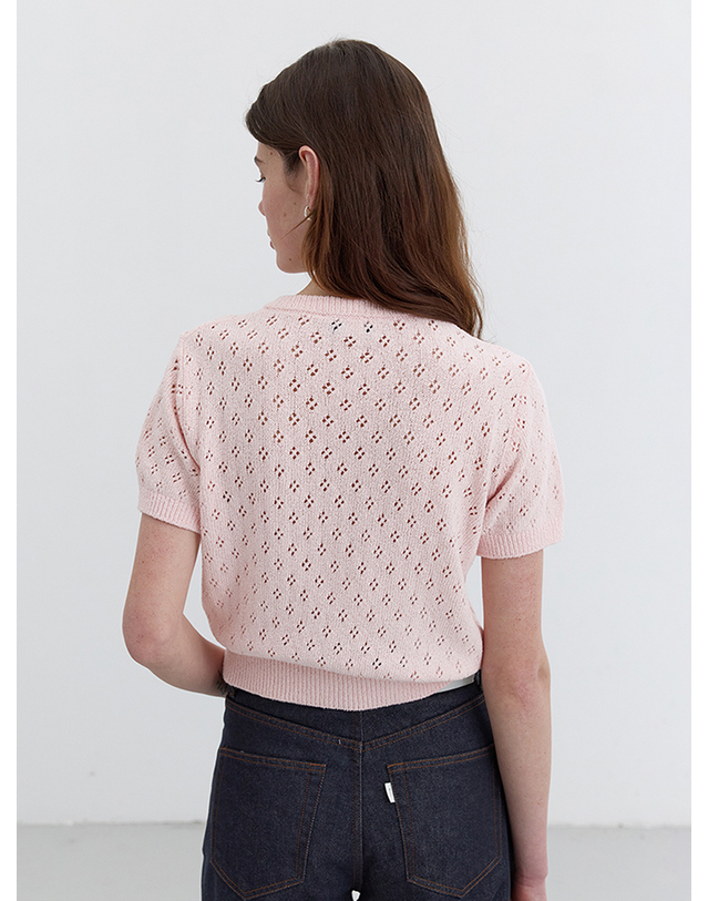 던스트 CROCHET CREWNECK CARDIGAN SOFT PINK_UDSW5B222P1 핑크 착용컷