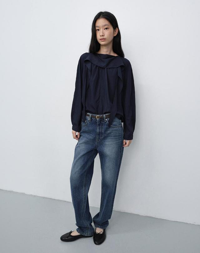 던스트 ESSENTIAL STRAIGHT JEANS BRUSHED BLUE_UDPA6C204B3 블루 착용컷