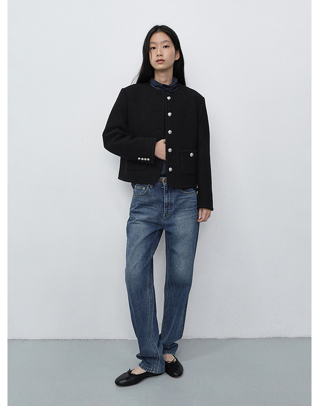 던스트 ESSENTIAL STRAIGHT JEANS BRUSHED BLUE_UDPA6C204B3 블루 착용컷
