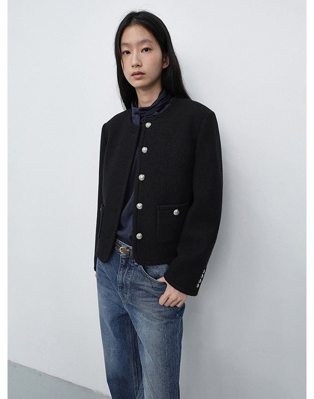 던스트 CLASSIC TWEED JACKET BLACK_UDJA6C203BK 블랙 착용컷